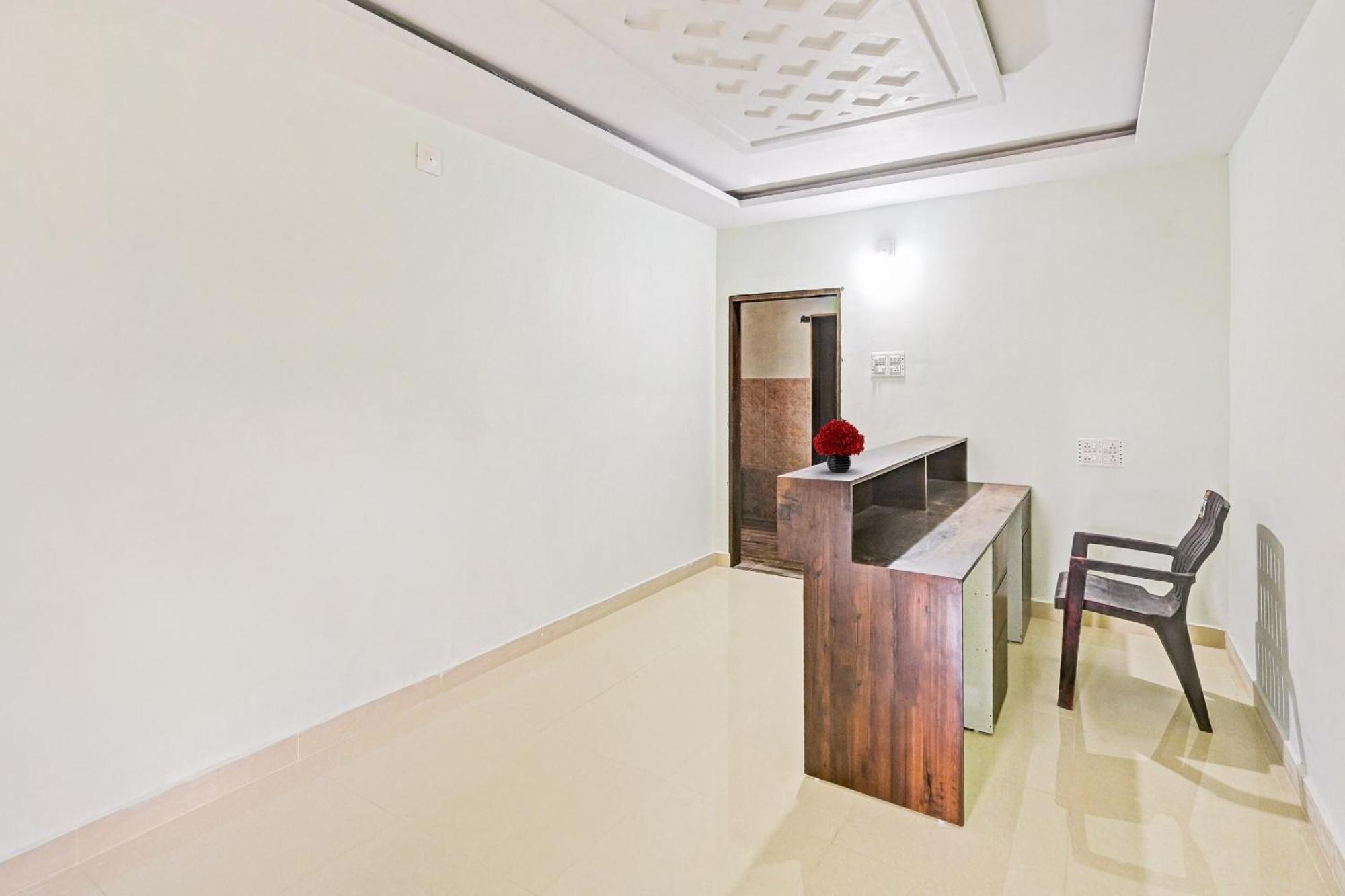 Hotel O Vrk Residency Kurmannapalem Kültér fotó